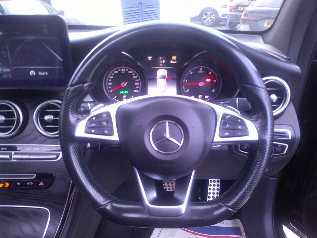 Used Mercedes-Benz GLC 2019 for sale - 76647264: Photo 11