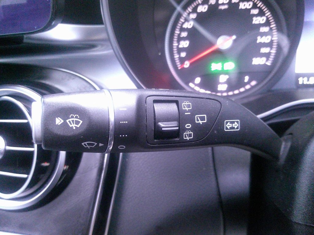 Used Mercedes-Benz GLC 2019 for sale - 76647264: Photo 23