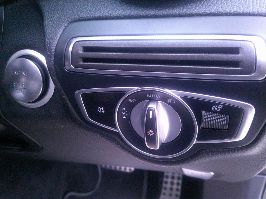 Used Mercedes-Benz GLC 2019 for sale - 76647264: Photo 27