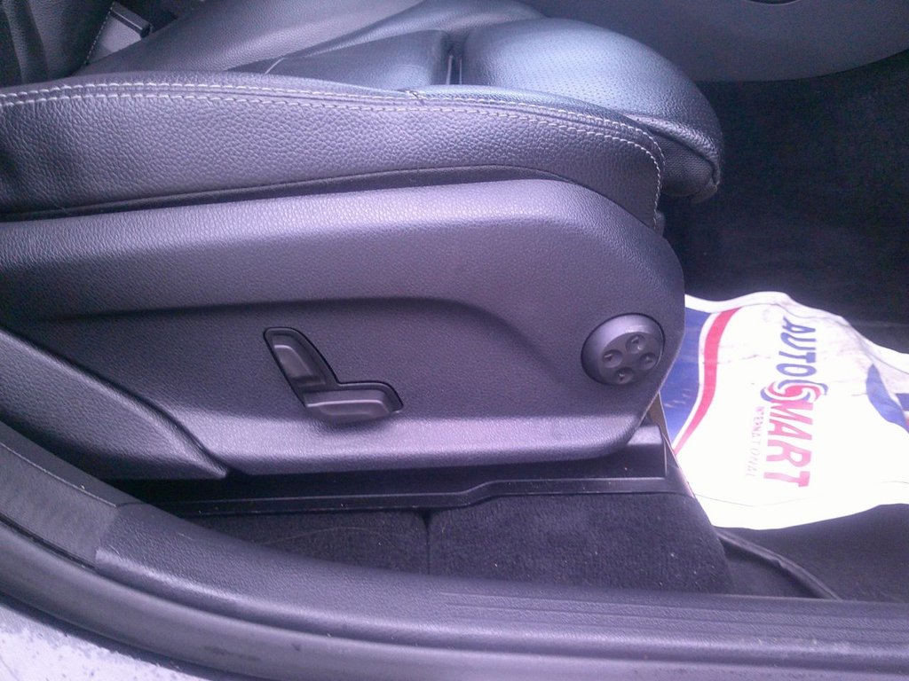 Used Mercedes-Benz GLC 2019 for sale - 76647264: Photo 30