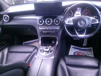 Used Mercedes-Benz GLC 2019 for sale - 76647264: Photo