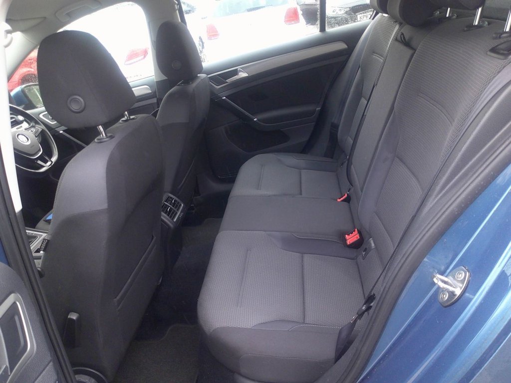 Used Volkswagen Golf 2014 for sale - 77563820: Photo 16