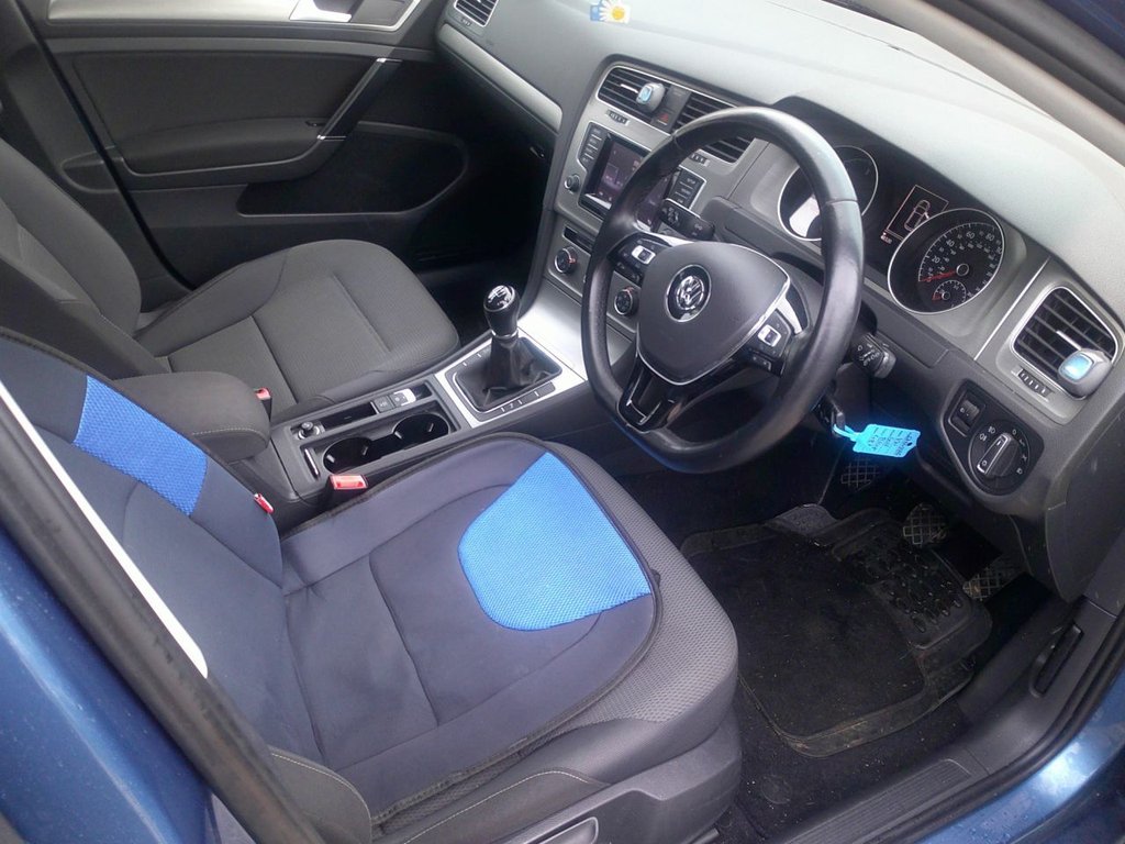Used Volkswagen Golf 2014 for sale - 77563820: Photo 9