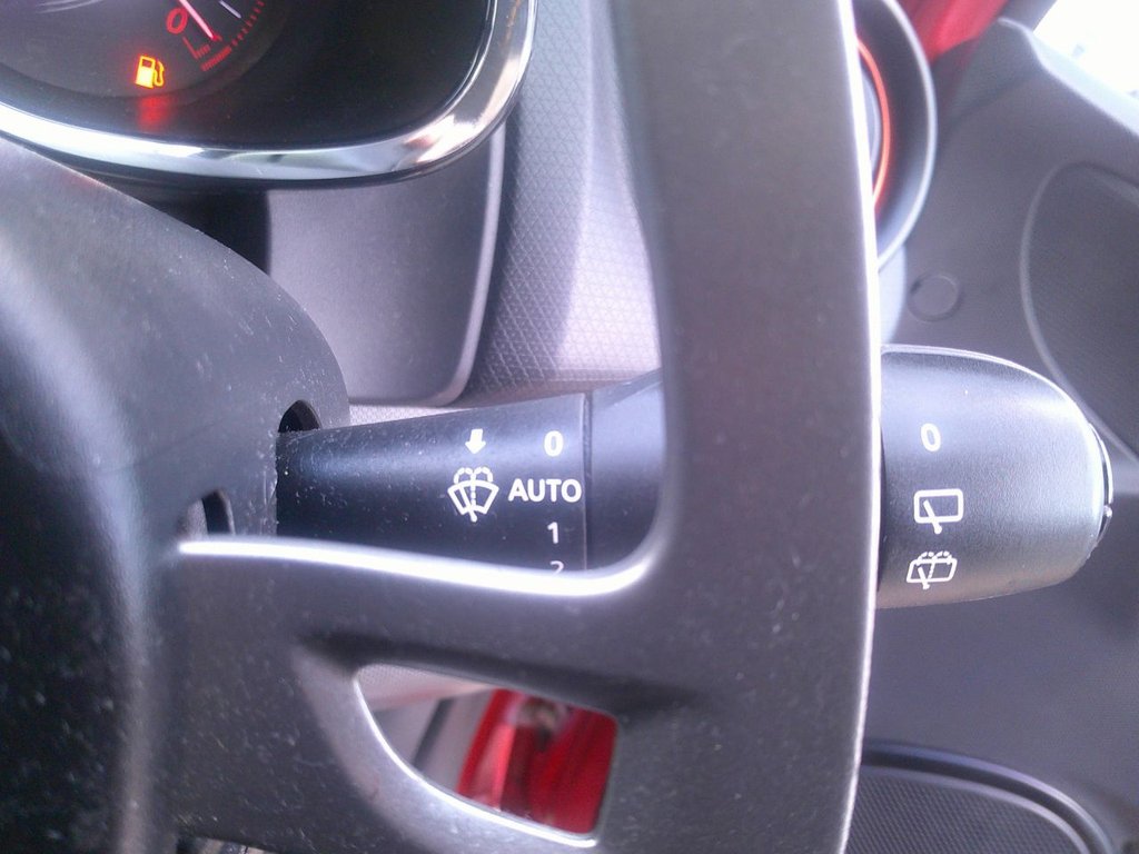 Used Renault Clio 2013 for sale - 77341624: Photo 26