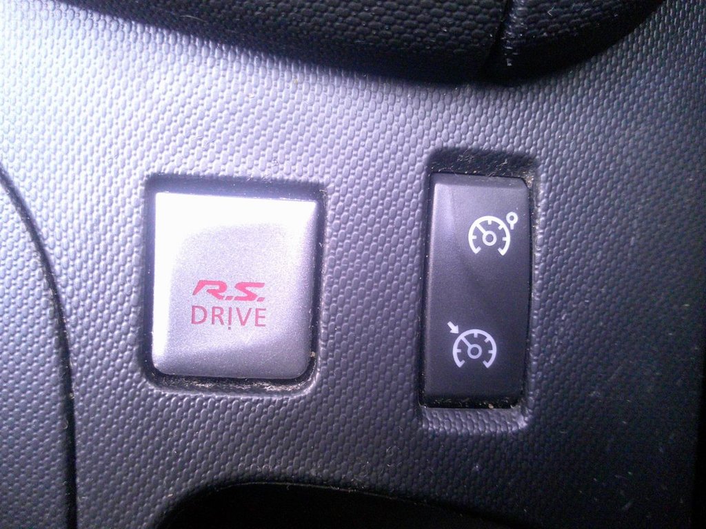 Used Renault Clio 2013 for sale - 77341624: Photo 29