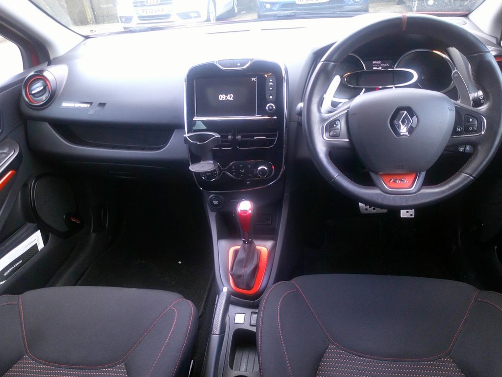 Used Renault Clio 2013 for sale - 77341624: Photo 3