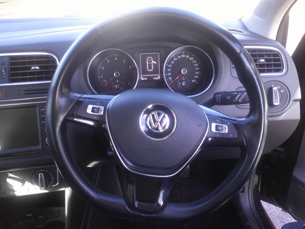 Used Volkswagen Polo 2015 for sale - 77153340: Photo 15