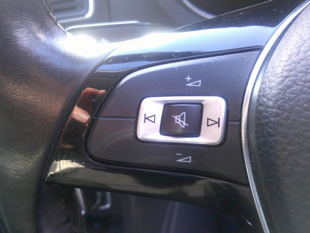 Used Volkswagen Polo 2015 for sale - 77153340: Photo 20