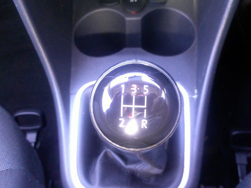 Used Volkswagen Polo 2015 for sale - 77153340: Photo 23