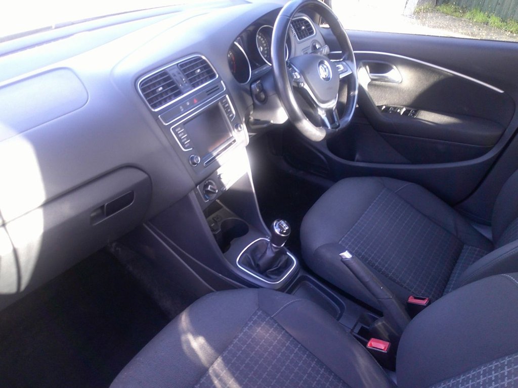 Used Volkswagen Polo 2015 for sale - 77153340: Photo 28