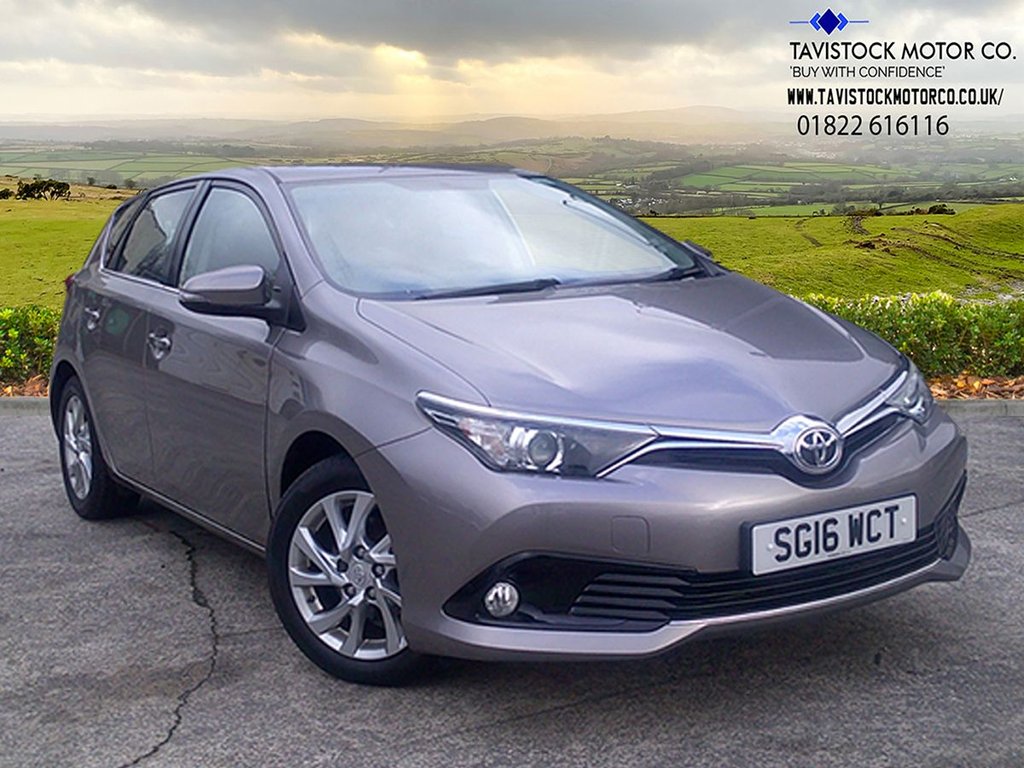 Used Toyota Auris 2016 for sale - 76900930: Photo 1