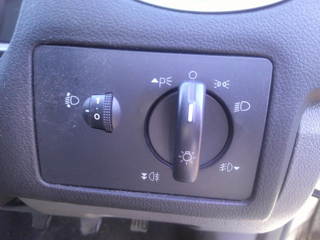 Used Ford Focus 2010 for sale - 77498709: Photo 15