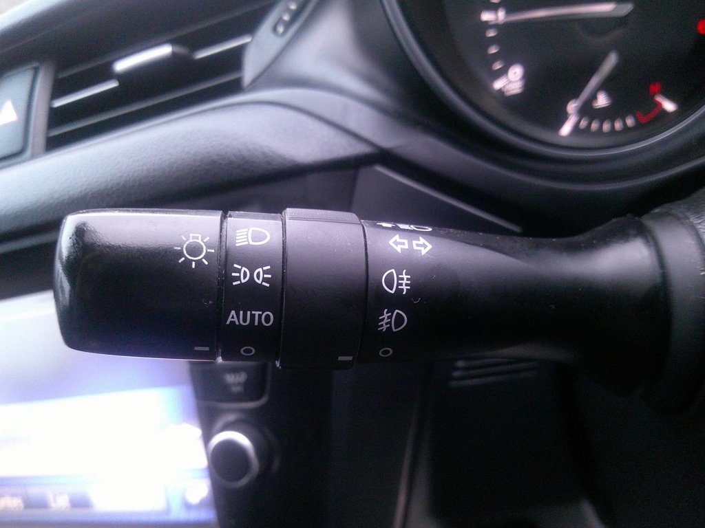 Used Toyota Avensis 2015 for sale - 77583782: Photo 26