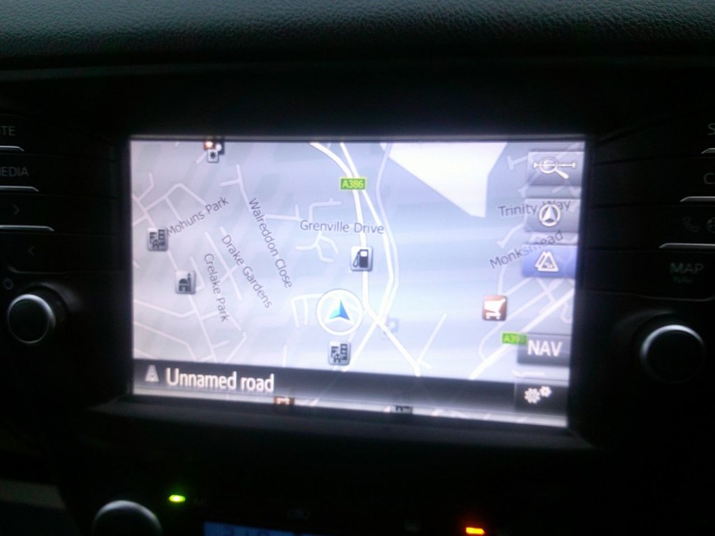 Used Toyota Avensis 2015 for sale - 77583782: Photo 31