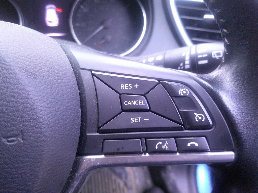 Used Nissan Qashqai 2017 for sale - 77313557: Photo 23