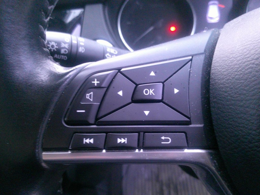 Used Nissan Qashqai 2017 for sale - 77313557: Photo 24