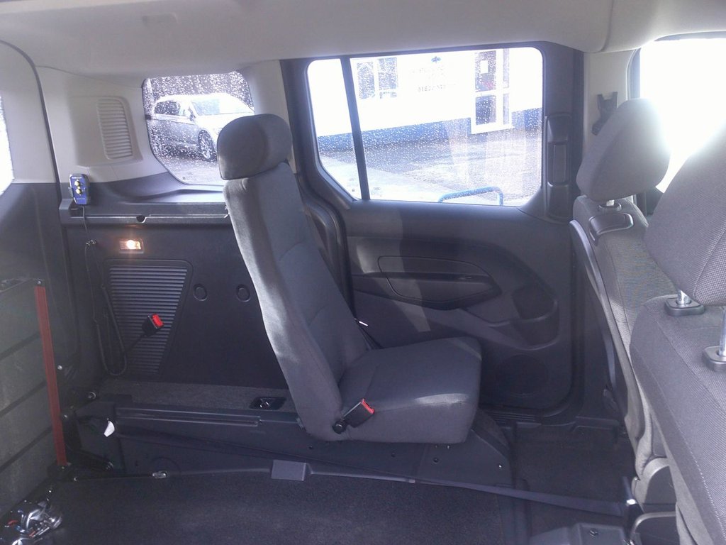 Used Ford Tourneo Connect 2016 for sale - 77734477: Photo 5