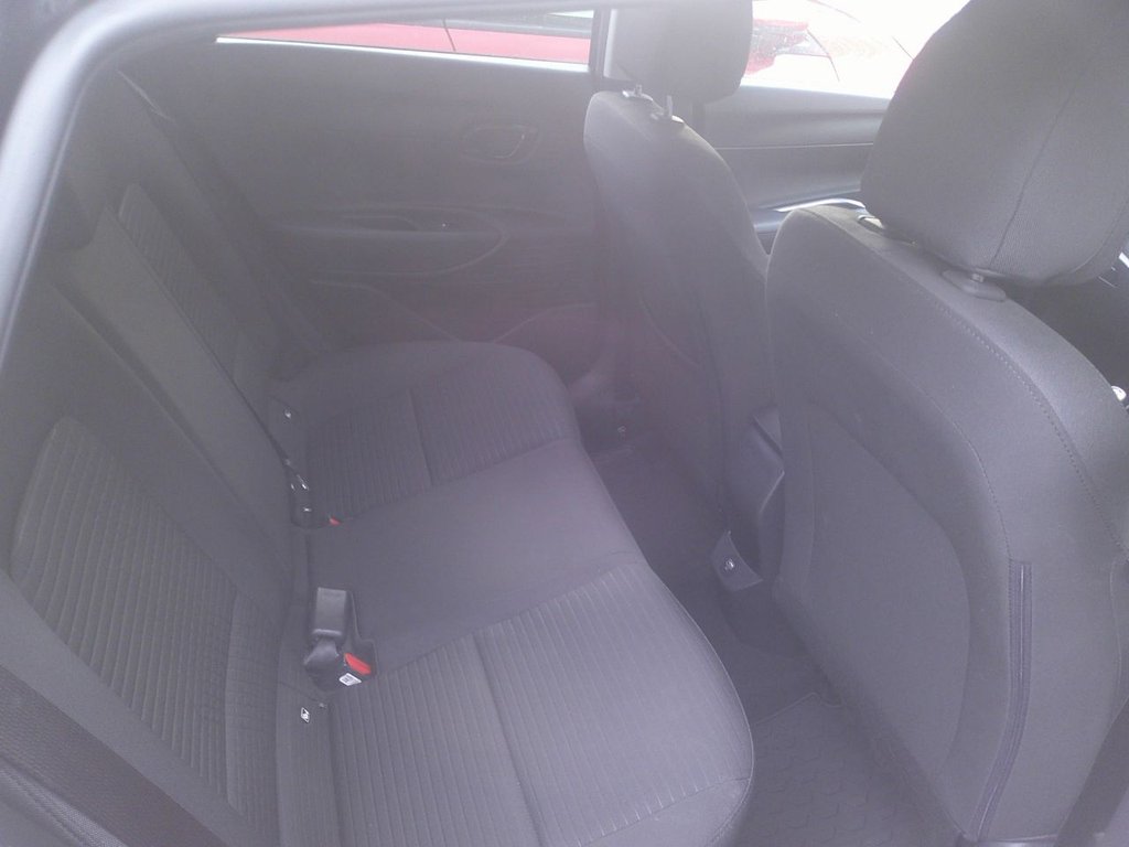 Used Hyundai i20 2021 for sale - 76647254: Photo 9