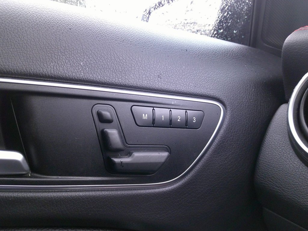 Used Mercedes-Benz GLA 2016 for sale - 76647246: Photo 35