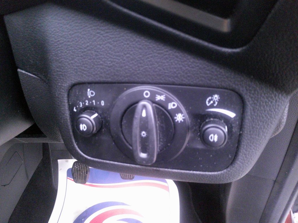 Used Ford C-Max 2015 for sale - 77507814: Photo 21