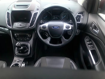 Used Ford Kuga 2016 for sale - 79022907: Photo