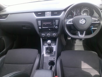 Used Skoda Octavia 2015 for sale - 78350421: Photo