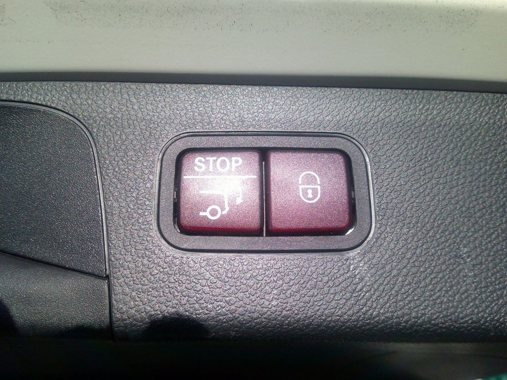 Used Mercedes-Benz GLC 2017 for sale - 77250174: Photo 16