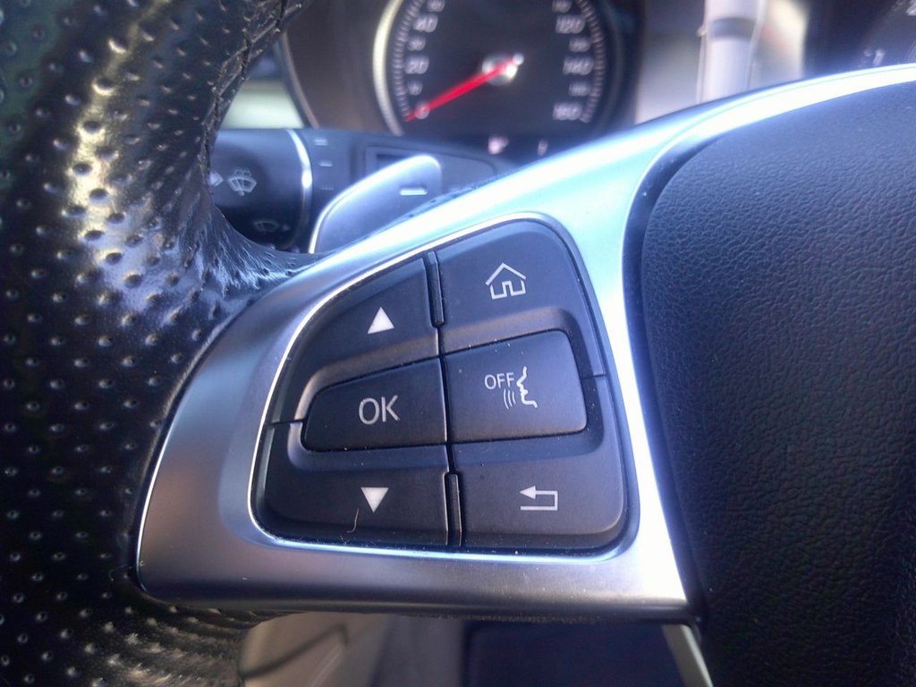 Used Mercedes-Benz GLC 2017 for sale - 77250174: Photo 26