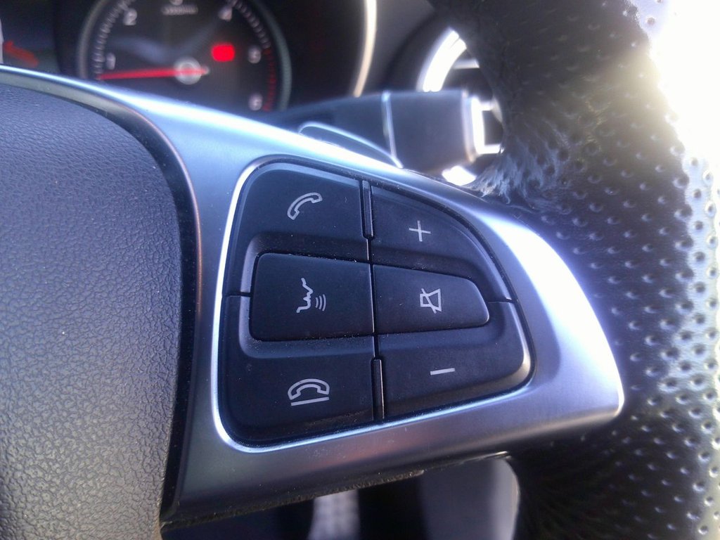 Used Mercedes-Benz GLC 2017 for sale - 77250174: Photo 27