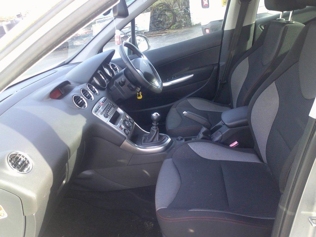 Used Peugeot 308 2013 for sale - 77014485: Photo 17