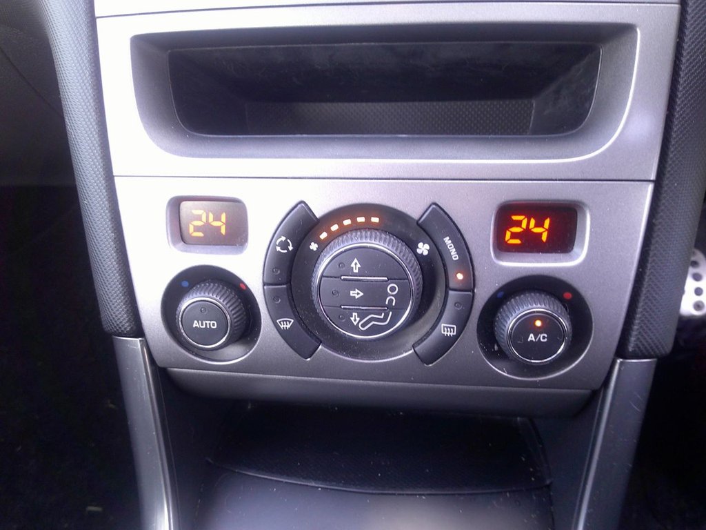 Used Peugeot 308 2013 for sale - 77014485: Photo 28