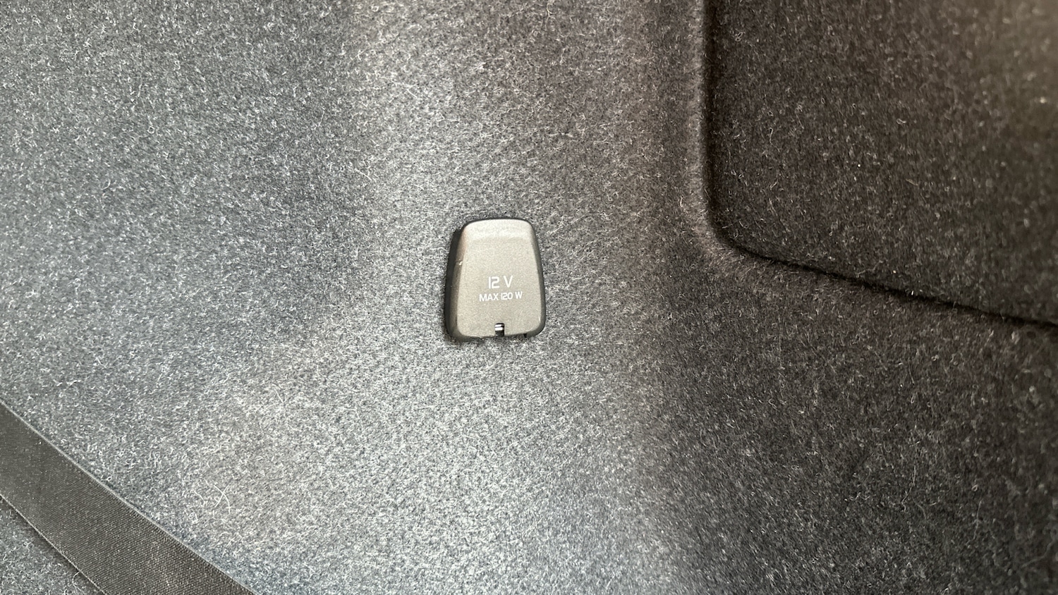 Used Volvo XC40 2019 for sale - 78065000: Photo 36