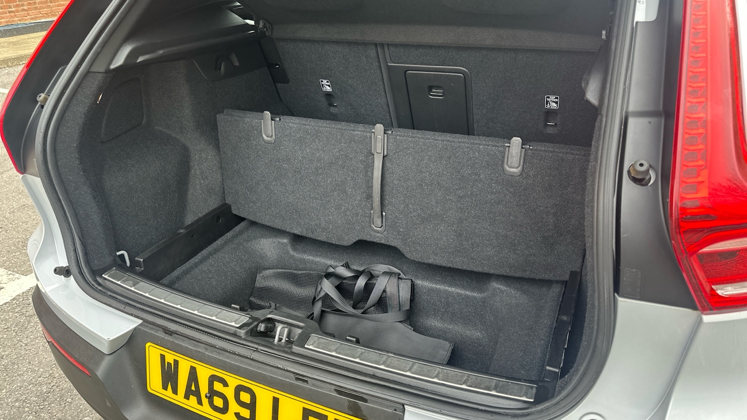 Used Volvo XC40 2019 for sale - 78065000: Photo 37