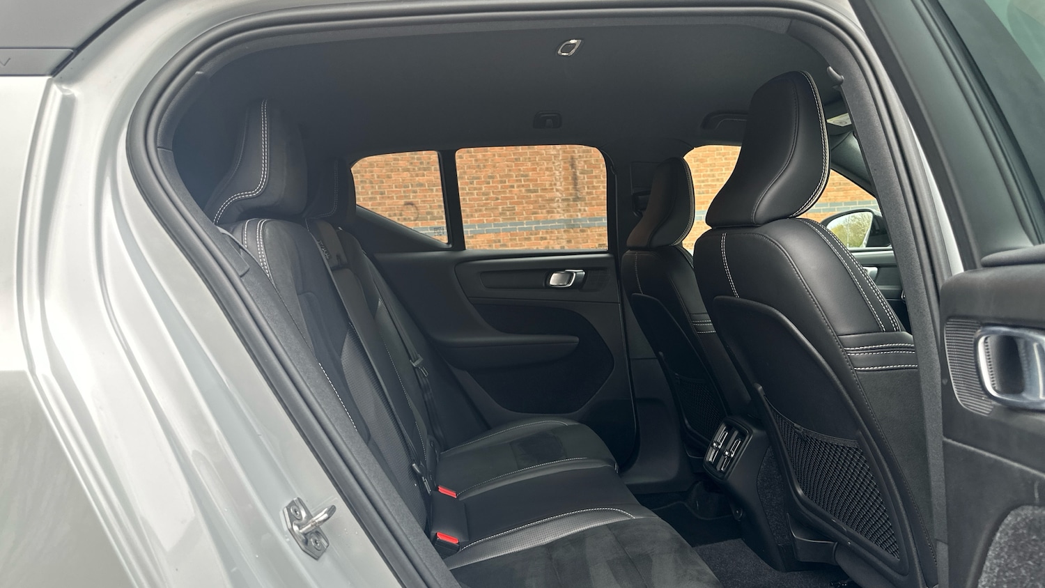 Used Volvo XC40 2019 for sale - 78065000: Photo 6