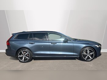 Used Volvo V60 2025 for sale - 78236495: Photo