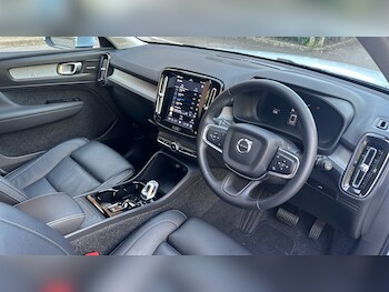 Used Volvo XC40 2025 for sale - 78226739: Photo