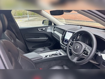 Used Volvo XC60 2025 for sale - 77998218: Photo