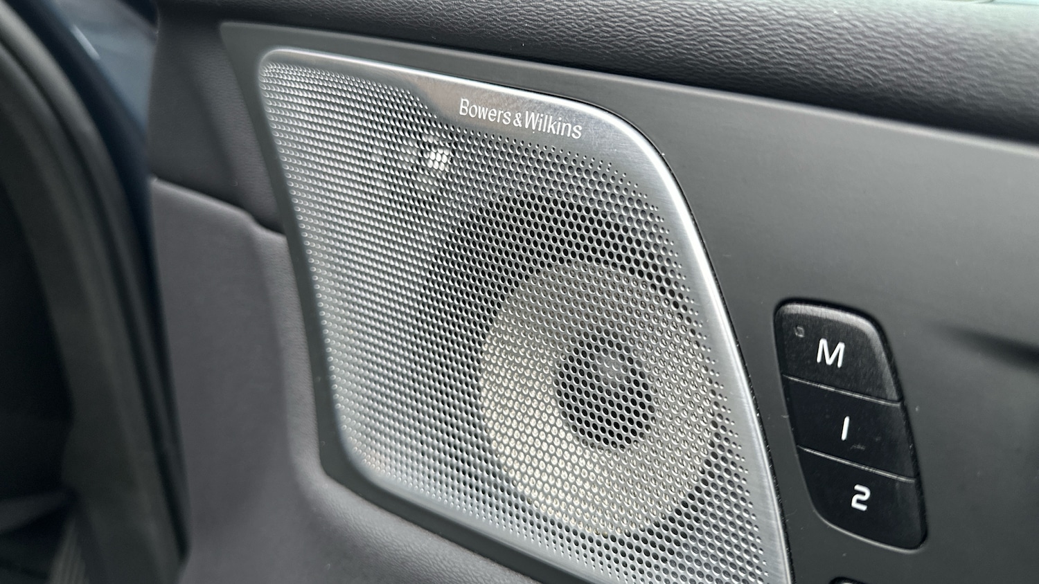 Used Volvo XC60 2023 for sale - 77367489: Photo 35