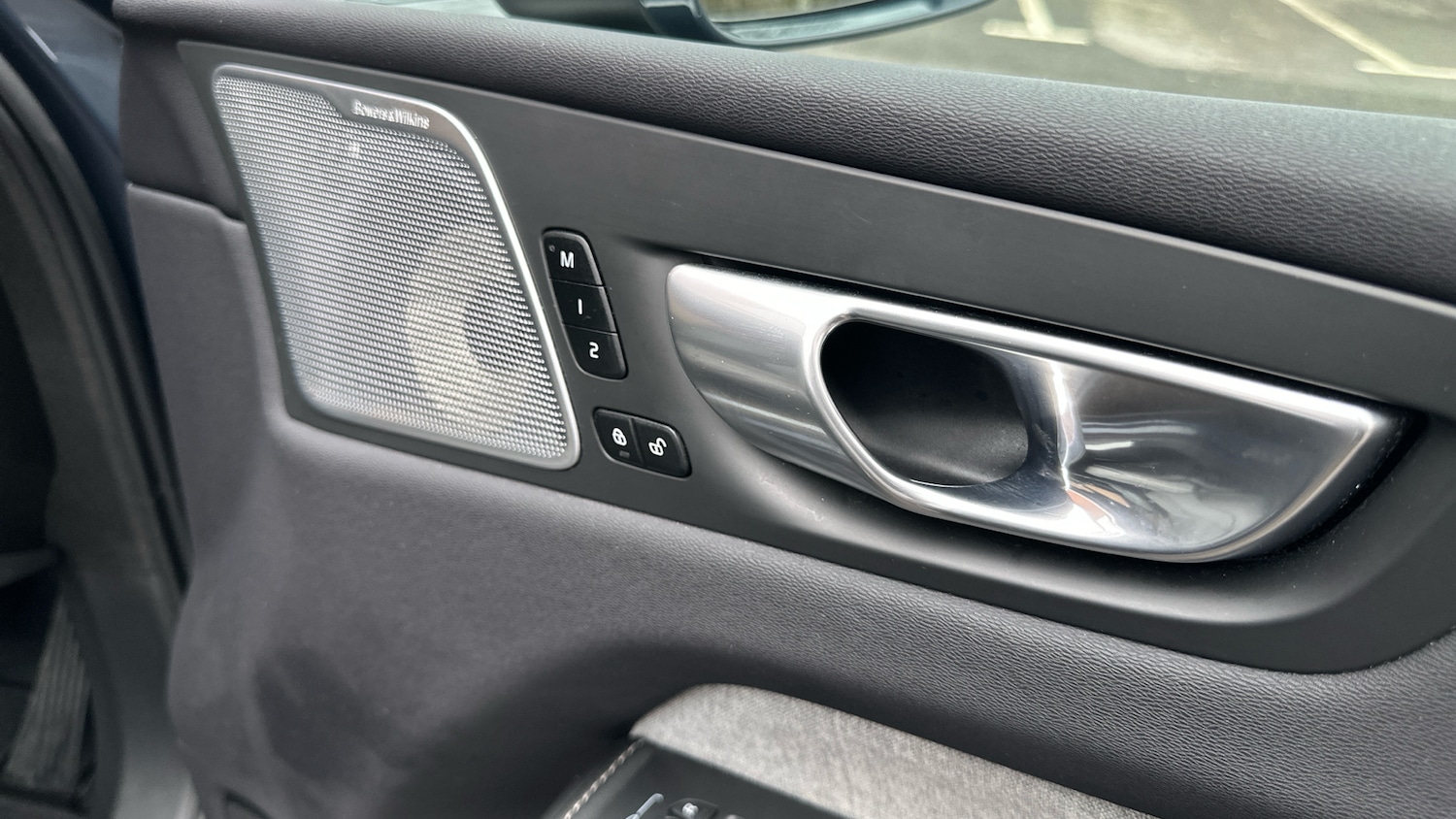 Used Volvo XC60 2023 for sale - 77367489: Photo 36