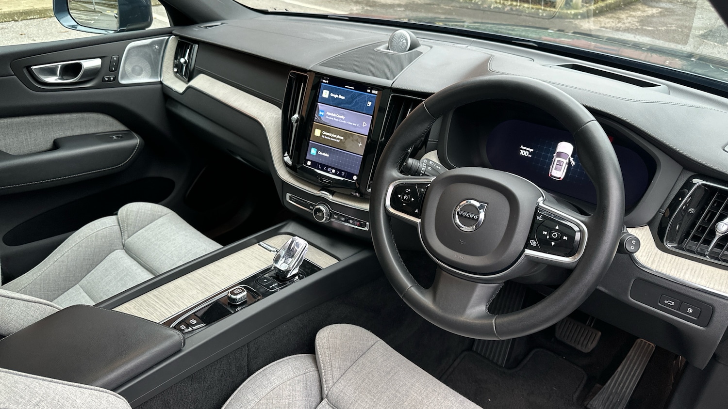 Used Volvo XC60 2023 for sale - 77367489: Photo 4