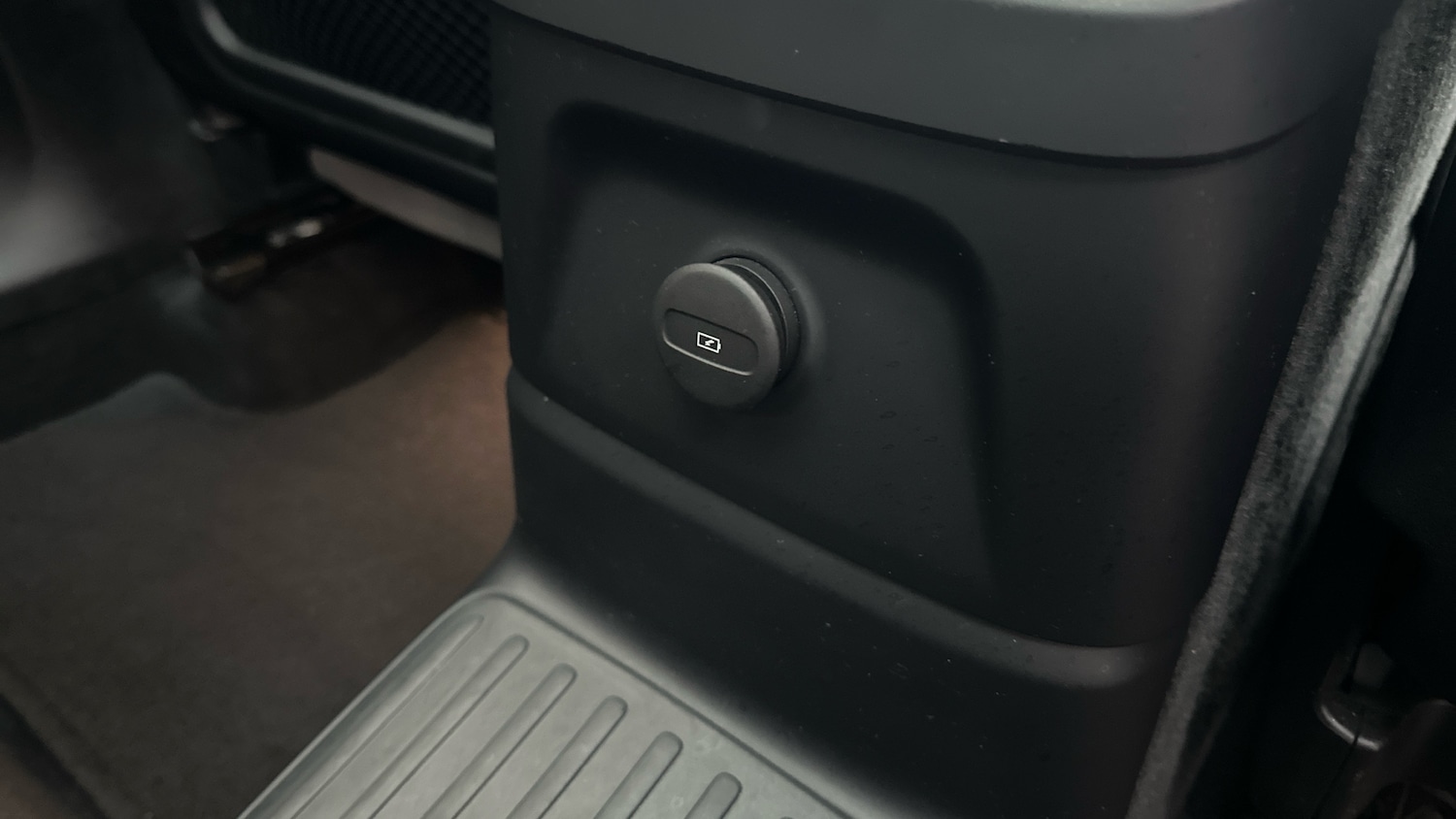 Used Volvo XC60 2023 for sale - 77367489: Photo 42