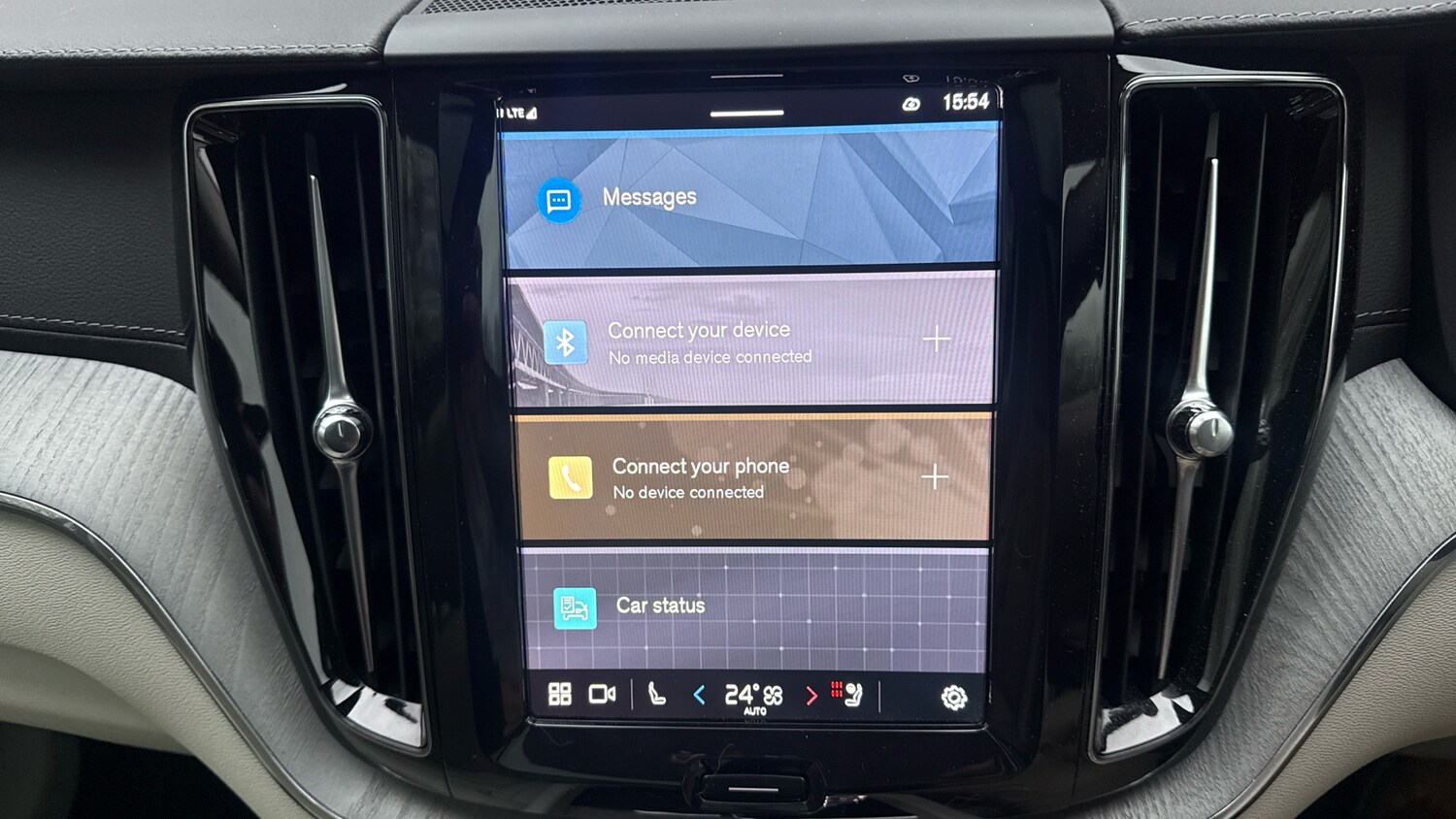 Used Volvo XC60 2023 for sale - 77501163: Photo 12