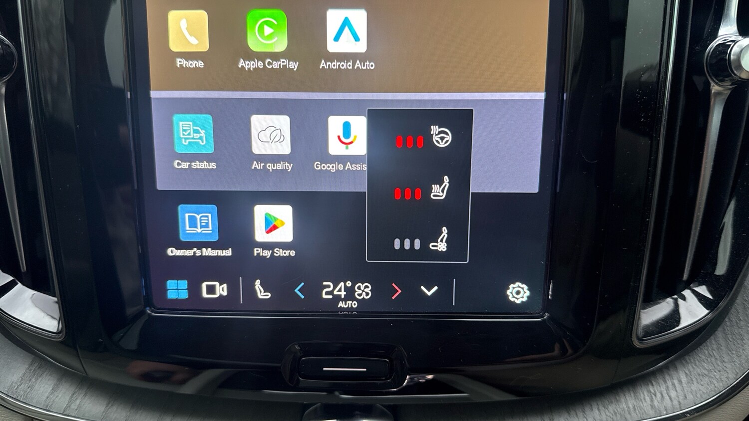 Used Volvo XC60 2023 for sale - 77501163: Photo 35