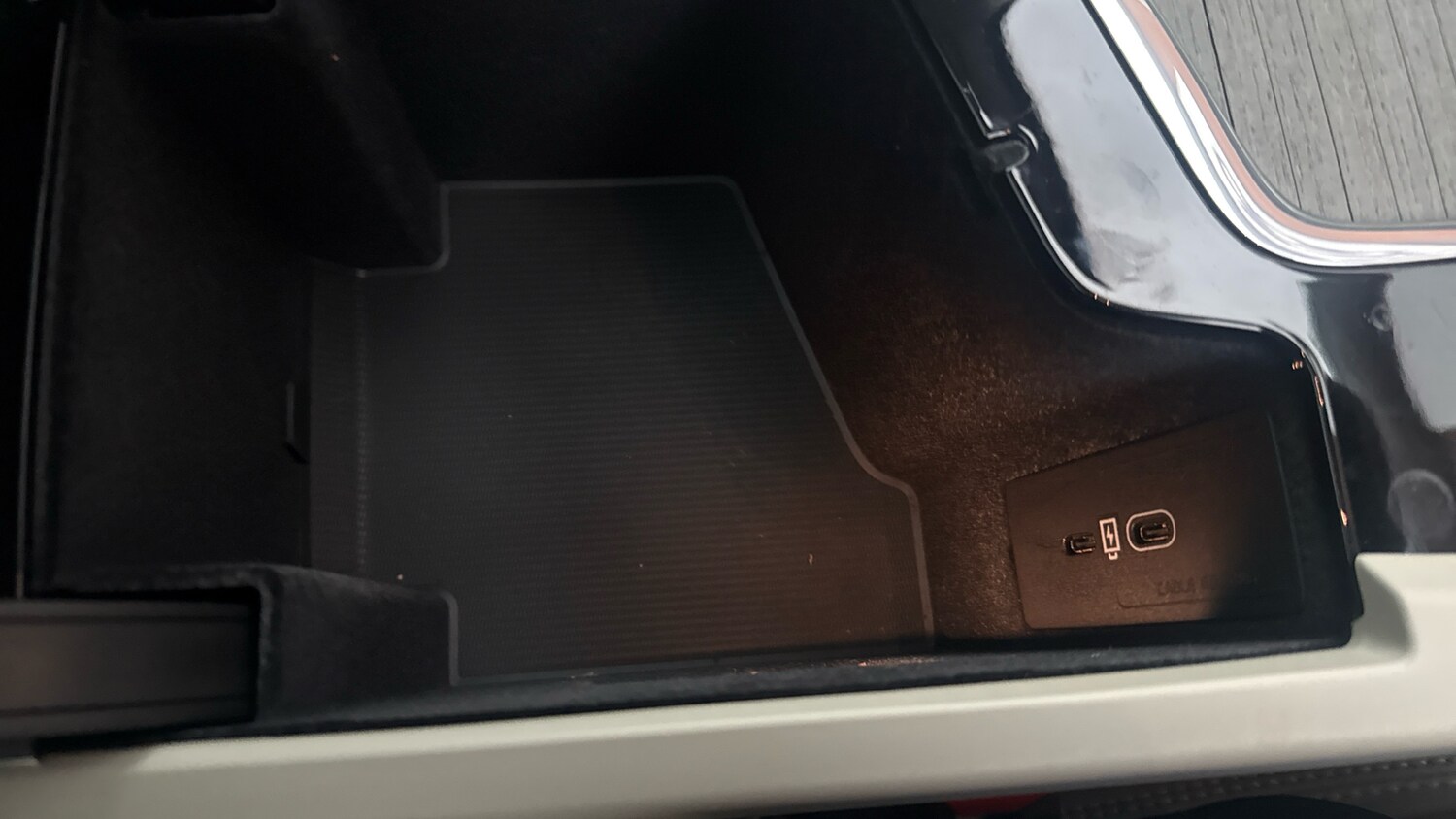 Used Volvo XC60 2023 for sale - 77501163: Photo 52