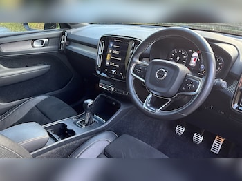 Used Volvo XC40 2020 for sale - 77918450: Photo