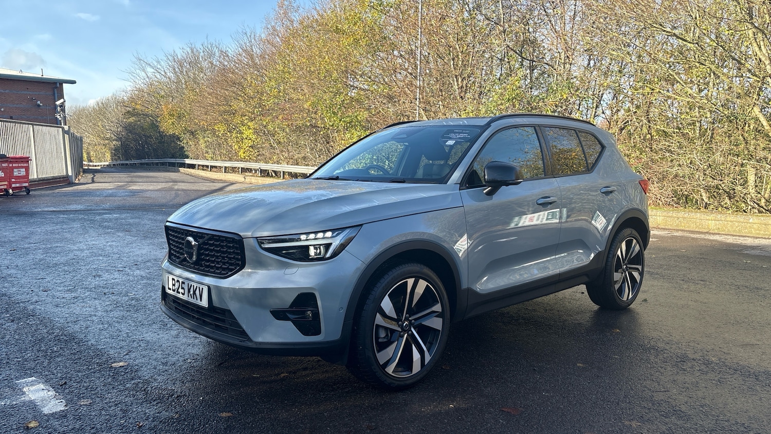 Used Volvo XC40 2025 for sale - 76653267: Photo 6