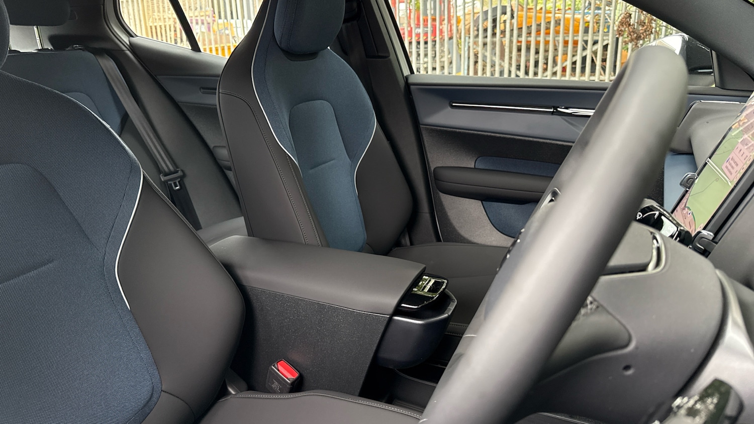 Used Volvo EX30 2025 for sale - 77715249: Photo 9