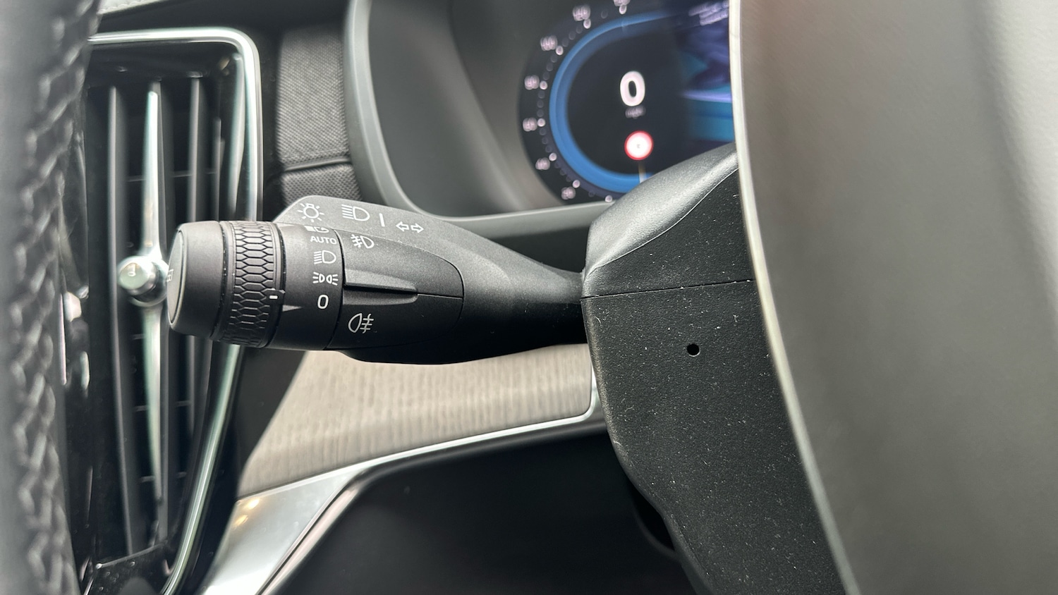 Used Volvo XC90 2025 for sale - 76653338: Photo 24