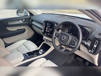 Used Volvo XC40 2022 for sale - 78081614: Photo