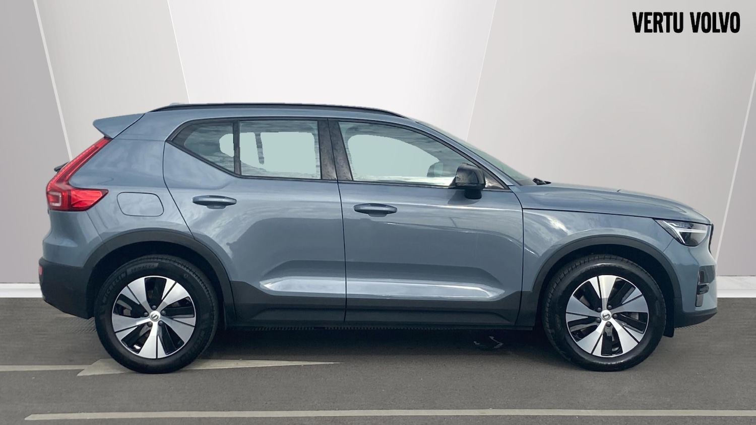 Used Volvo XC40 2022 for sale - 76753399: Photo 3